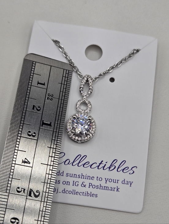 Swarovski Crystal Elements Silver Halo Drop Necklace Clear 20-22 inch Bridal - Picture 4 of 5